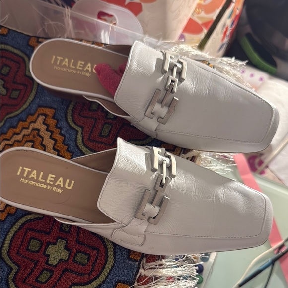 White Leather Mules with Silver Hardware - Picture 1 of 3